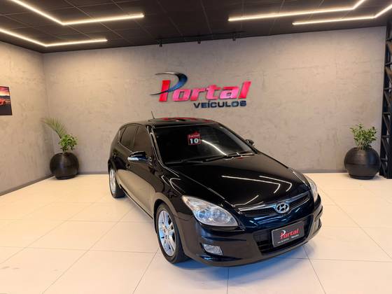 HYUNDAI I30 2.0 MPI 16V GASOLINA 4P AUTOMÁTICO HYUNDAI I30 2.0 MPI 16V GASOLINA 4P AUTOMÁTICO